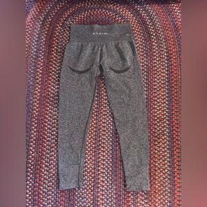 NVGTN Charcoal Contour Leggings